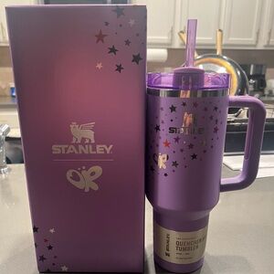 Olivia Rodrigo Stanley Cup